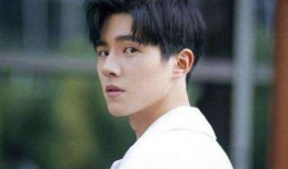 爆料刘昊然妈妈照片视频,揭秘明星家庭日常